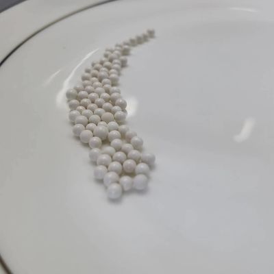 Wear Resistant Alumina Ceramic Balls Microcrystalline For Ceramics Smashing And Grinding Process