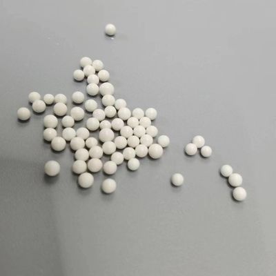 Wear Resistant Alumina Ceramic Balls Microcrystalline For Ceramics Smashing And Grinding Process