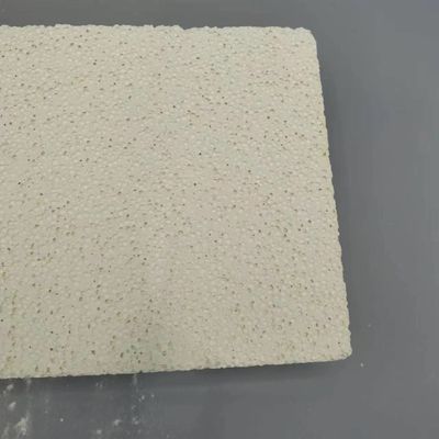 Light Weight Mullite Kiln Refractory Bricks Heat Insulating 1500C Low Hardness Low Density